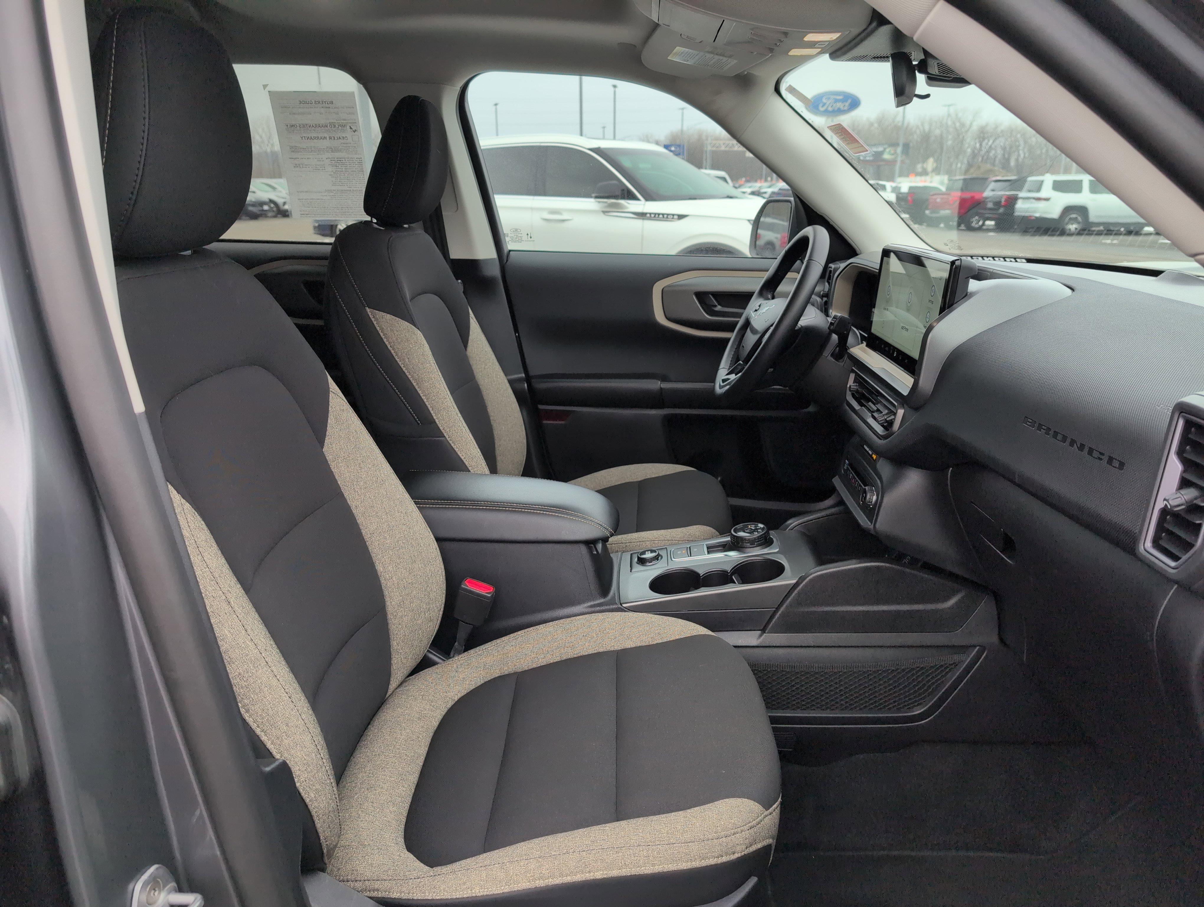 Used 2025 Ford Bronco Sport Big Bend w/ Convenience Package image 12