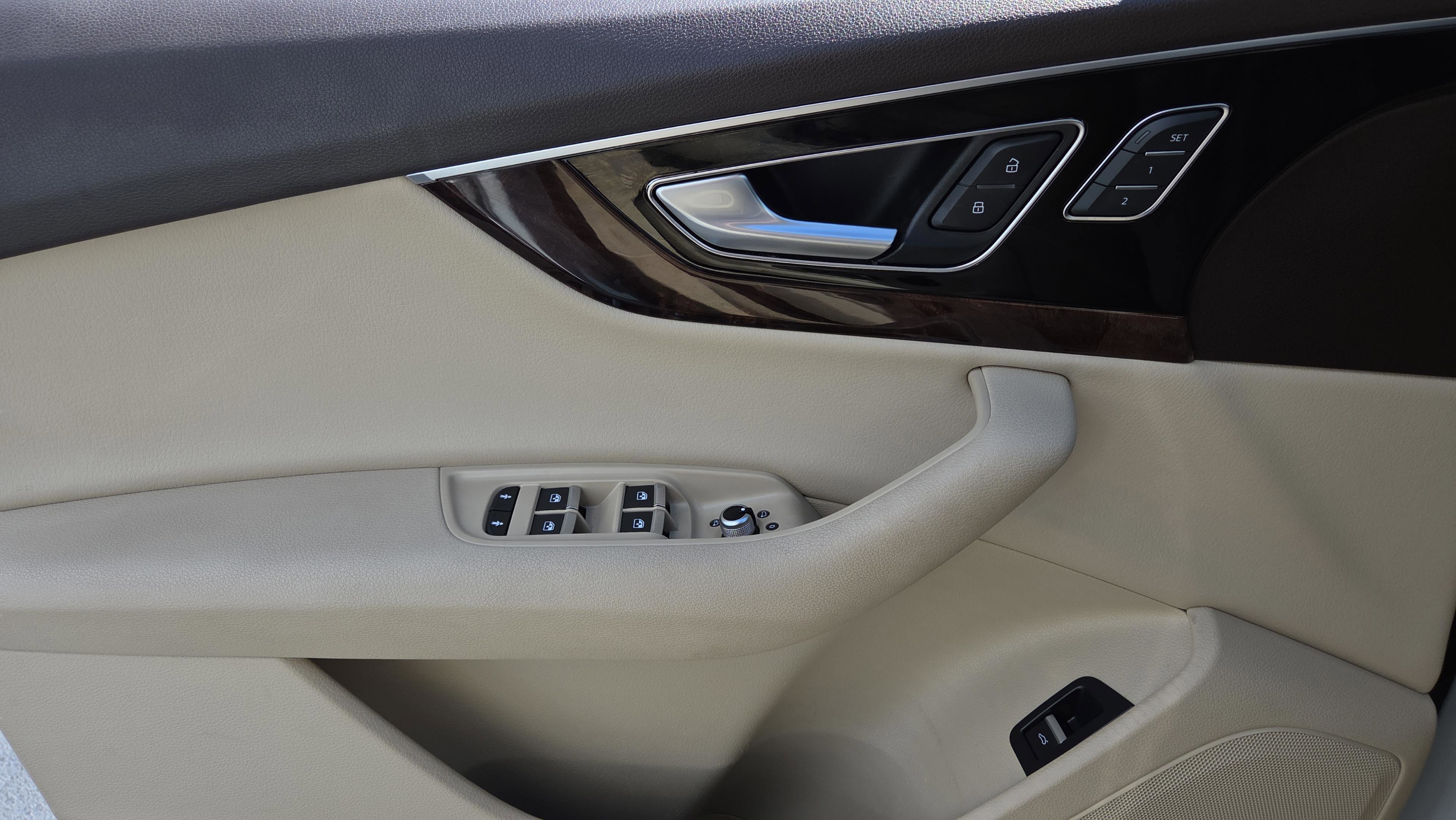 Used 2019 Audi Q7 3.0T Premium Plus w/ Premium Plus Package image 26