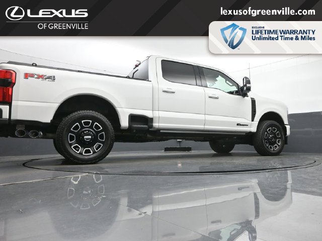 Used 2026 Ford F250 Platinum w/ FX4 Off-Road Package AWD/4WD image 47