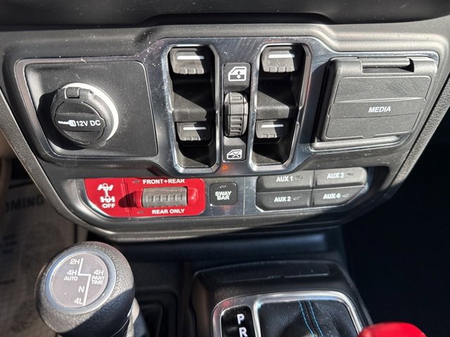 Used 2023 Jeep Wrangler Unlimited Rubicon 4xe w/ Safety Group image 27