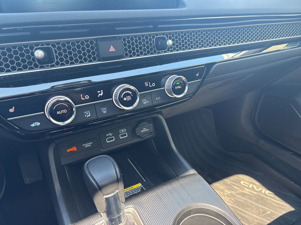 Used 2024 Honda Civic Touring image 22