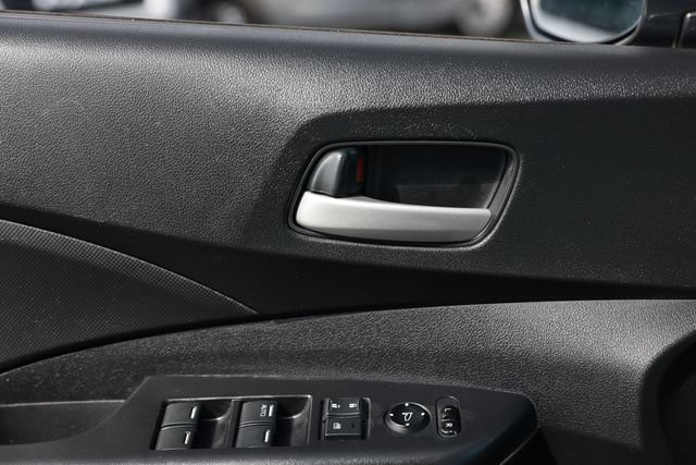Used 2016 Honda CR-V LX image 45