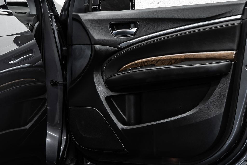 Used 2020 Acura MDX SH-AWD w/ Advance Package image 18