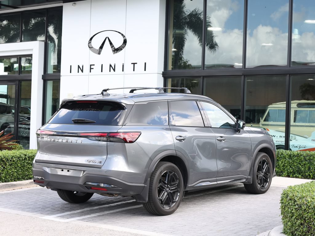 Certified 2026 INFINITI QX60 Sport w/ Dark Cargo Package AWD/4WD image 4