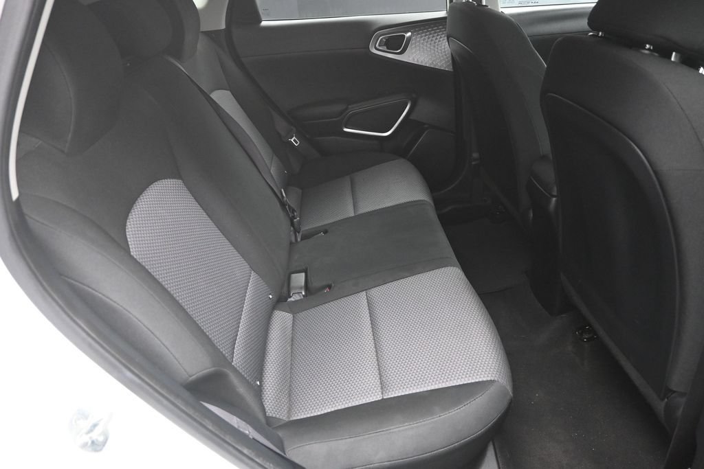 Used 2023 Kia Soul LX FWD image 30