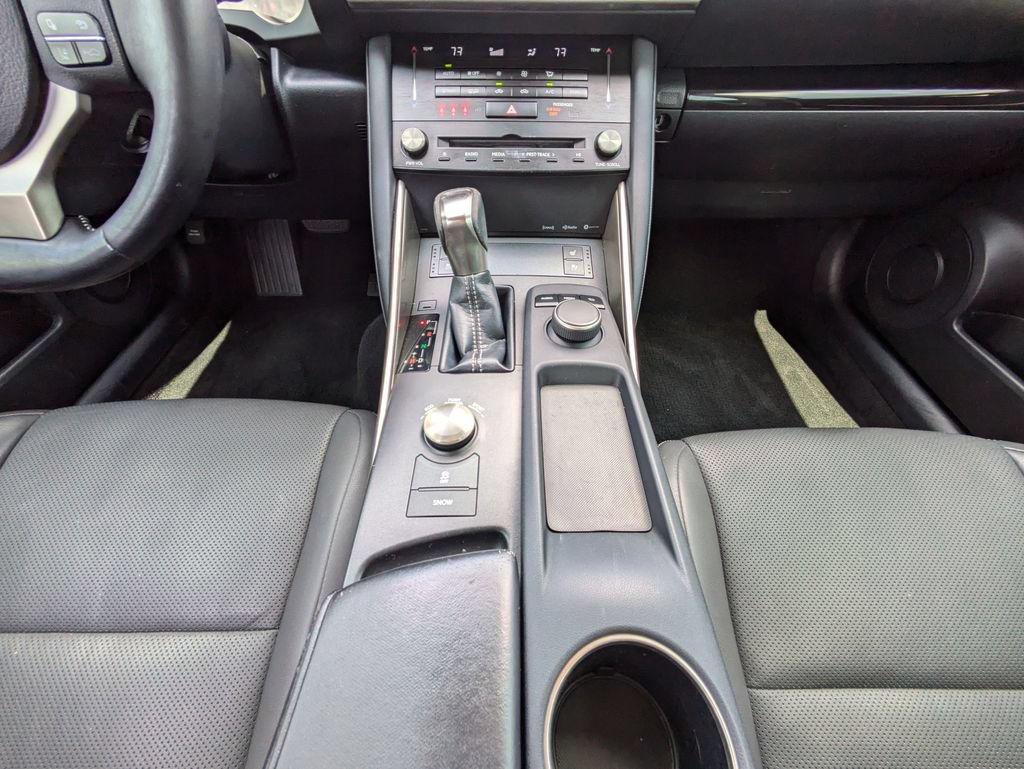 Used 2018 Lexus IS 300 AWD w/ Comfort Package image 18