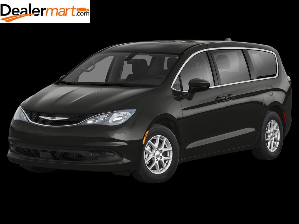Used 2022 Chrysler Voyager LX image 1