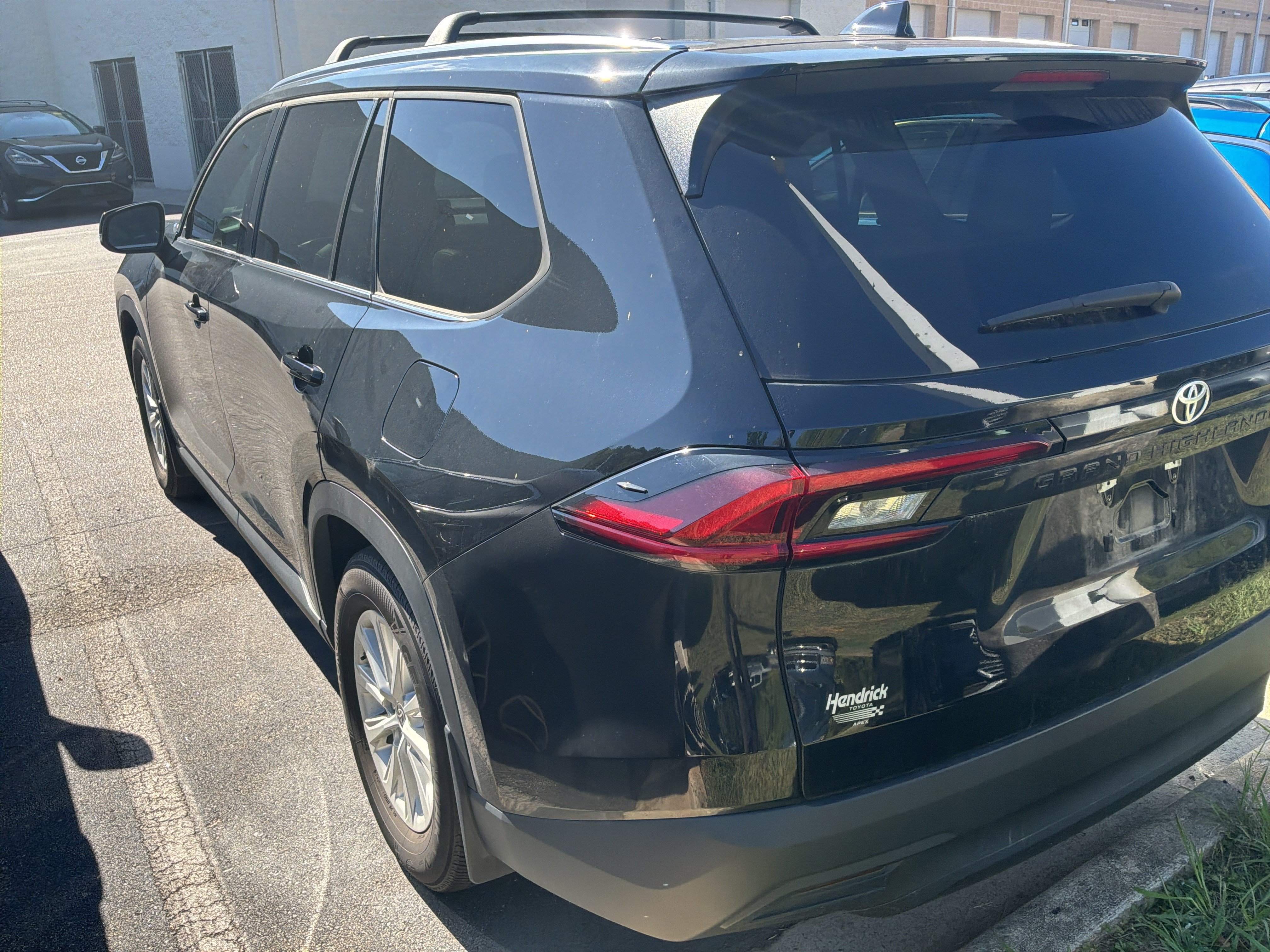 Used 2025 Toyota Grand Highlander FWD image 42