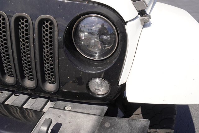 Used 2015 Jeep Wrangler Sport AWD/4WD image 26