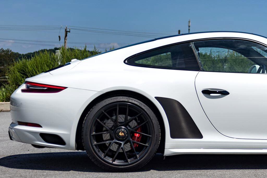 Used 2019 Porsche 911 Carrera GTS image 10