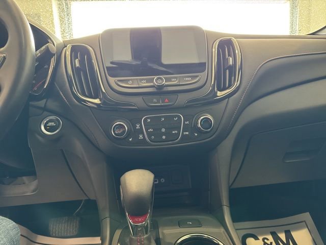 Used 2023 Chevrolet Equinox RS AWD/4WD image 9