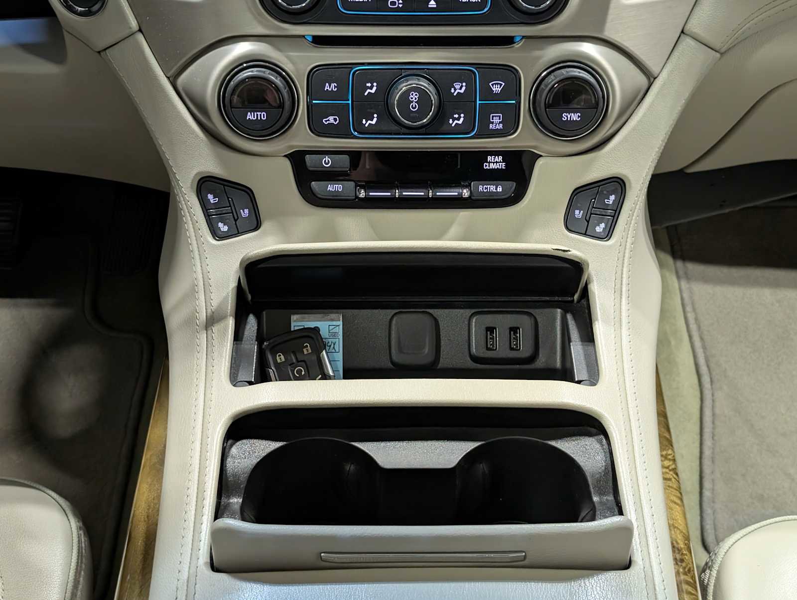 Certified 2017 GMC Yukon Denali image 21