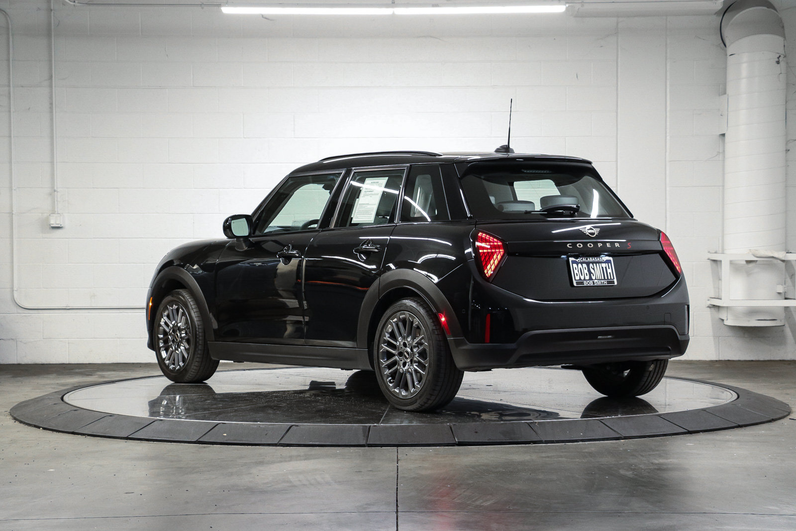 Used 2026 MINI Cooper S FWD image 4