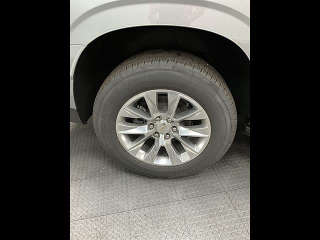 New 2026 Chevrolet Suburban Premier AWD/4WD image 44