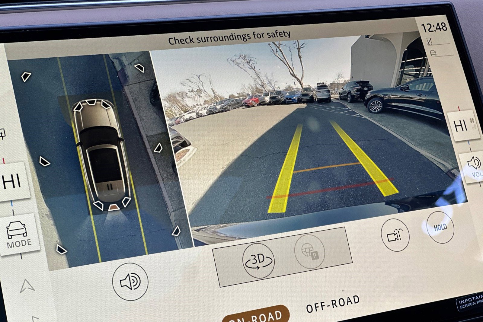 New 2026 Land Rover Range Rover SE image 19