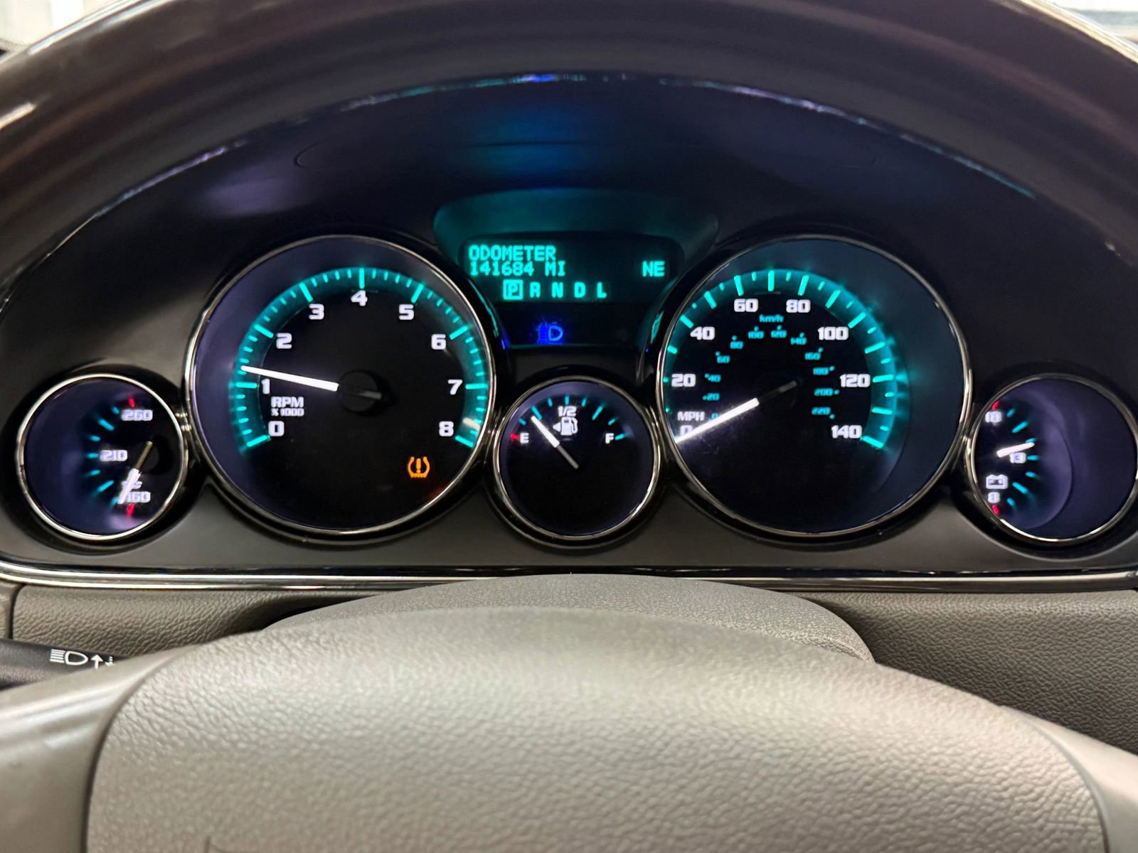 Used 2013 Buick Enclave Leather w/ LPO, Cargo Convenience Pkg image 33