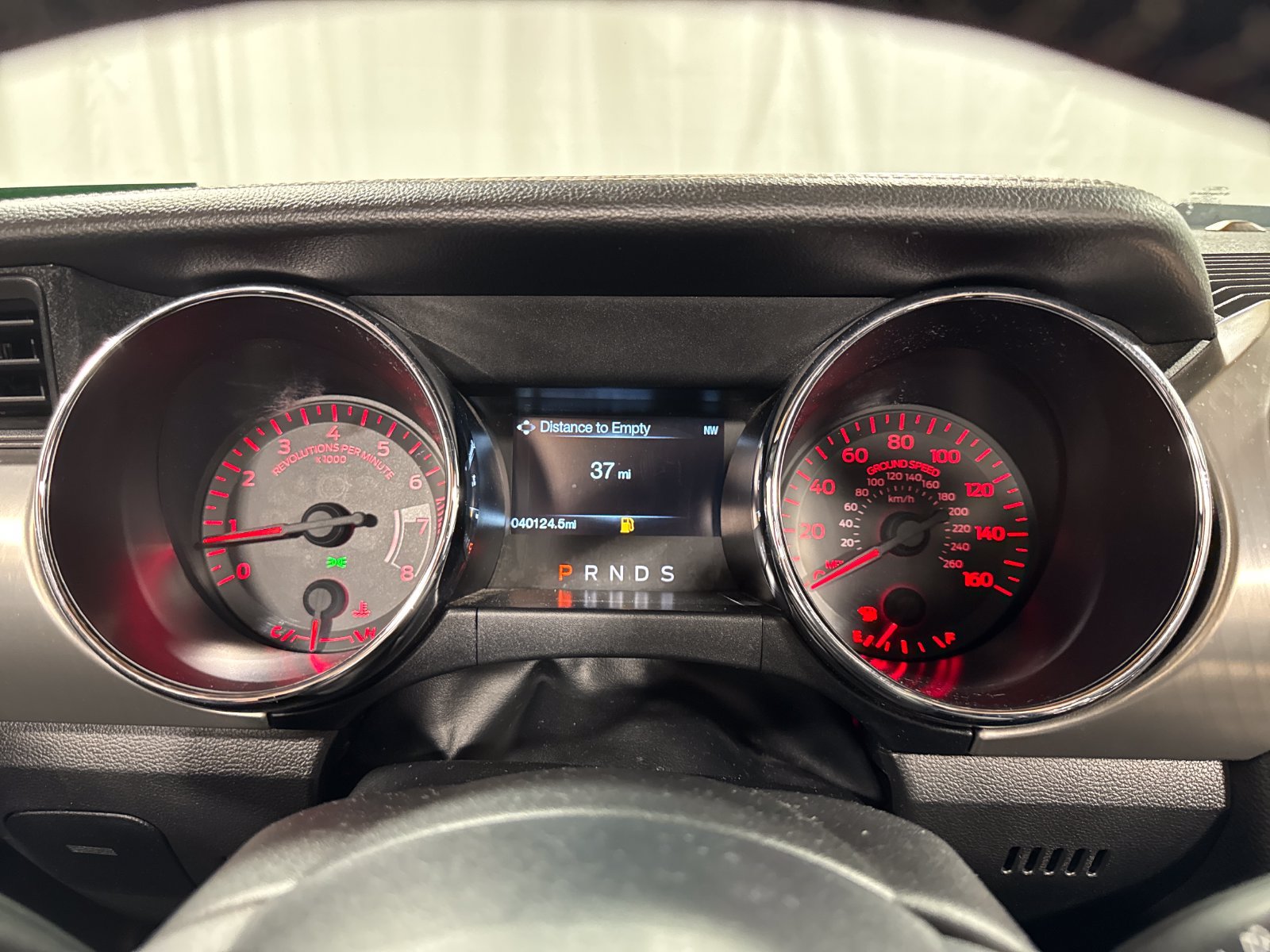 Used 2015 Ford Mustang Convertible RWD image 16