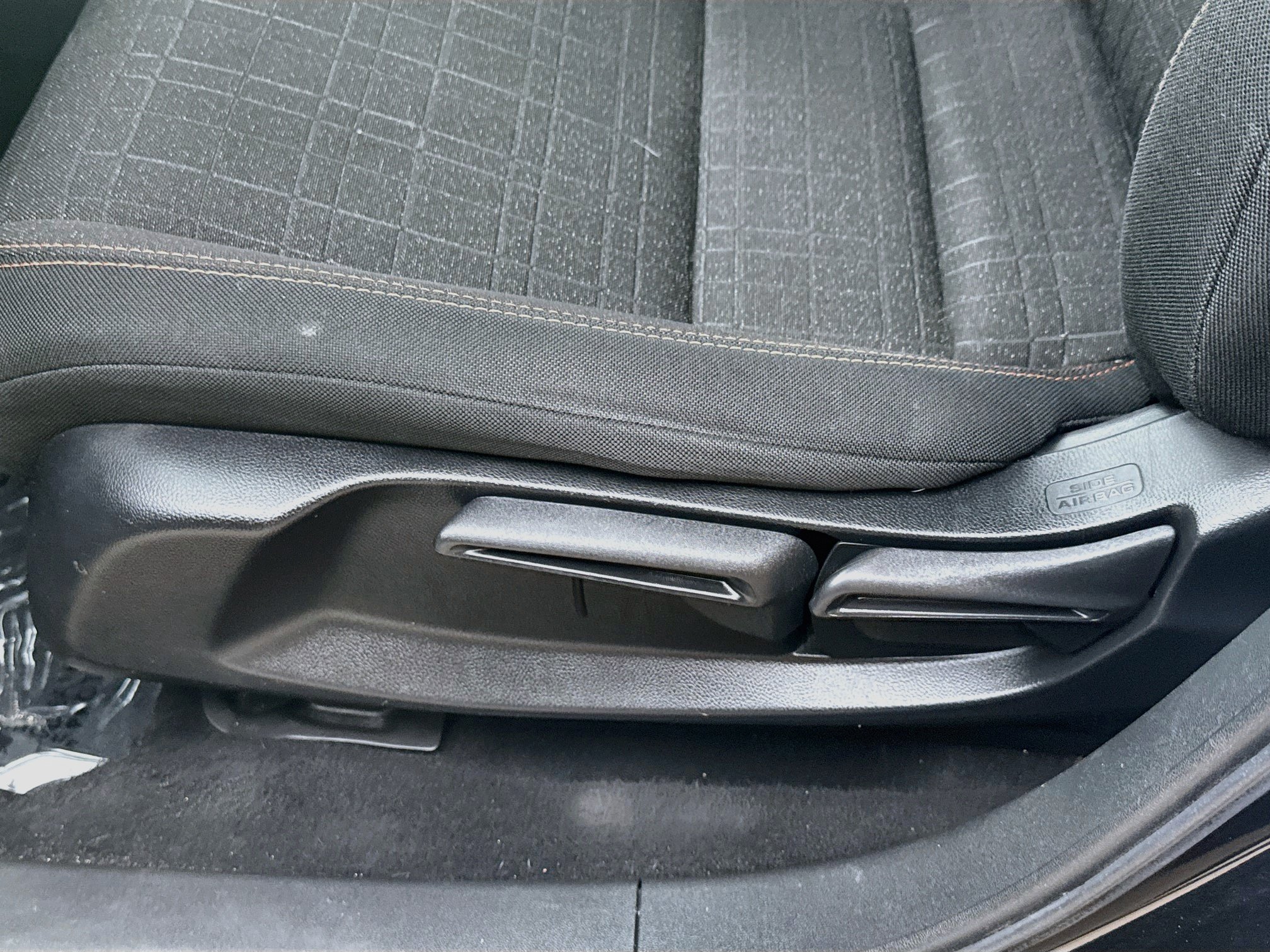 Used 2024 Honda HR-V Sport image 17