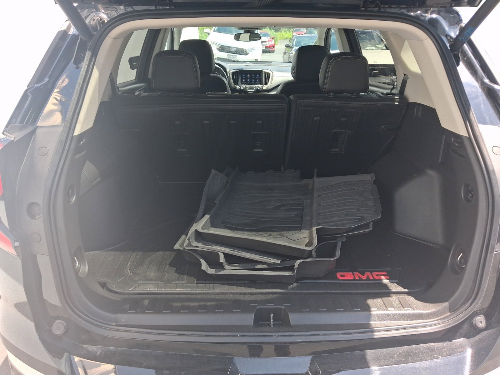 Used 2023 GMC Terrain Denali w/ LPO, Floor Liner Package AWD/4WD image 25