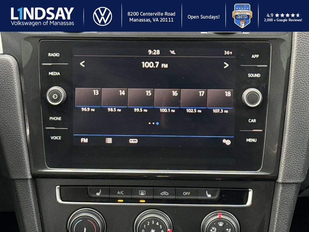 Used 2019 Volkswagen Golf SE image 13