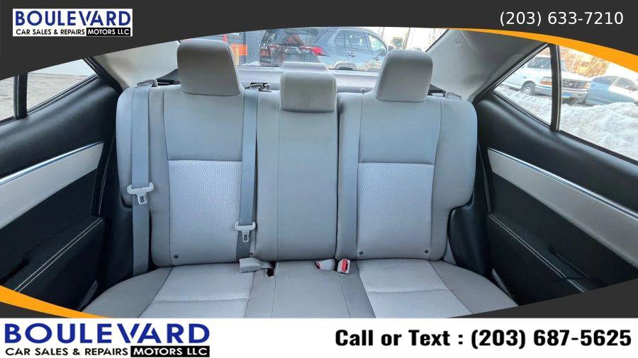 Used 2014 Toyota Corolla LE image 17