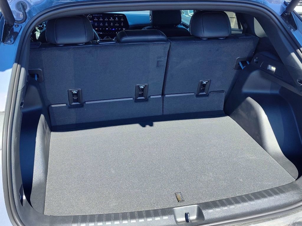 New 2026 Chevrolet Blazer EV LT image 9