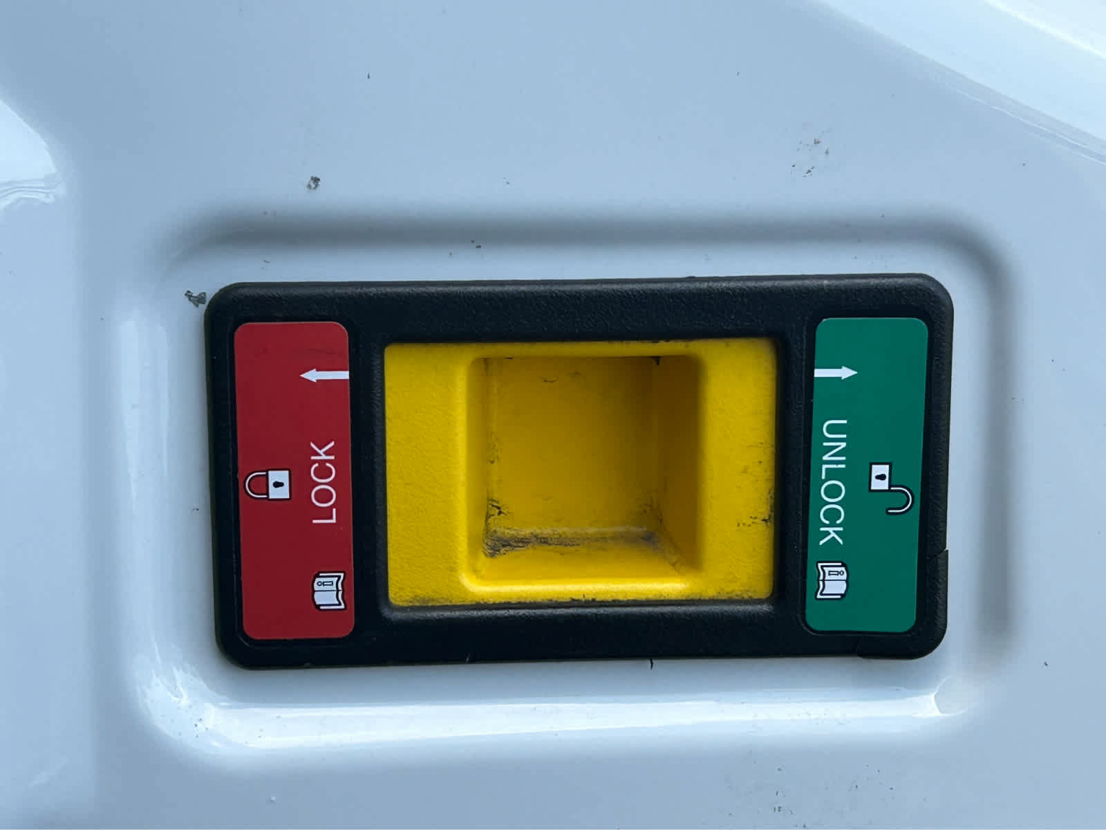 Used 2023 Ford Transit 250 w/ Load Area Protection Package image 10