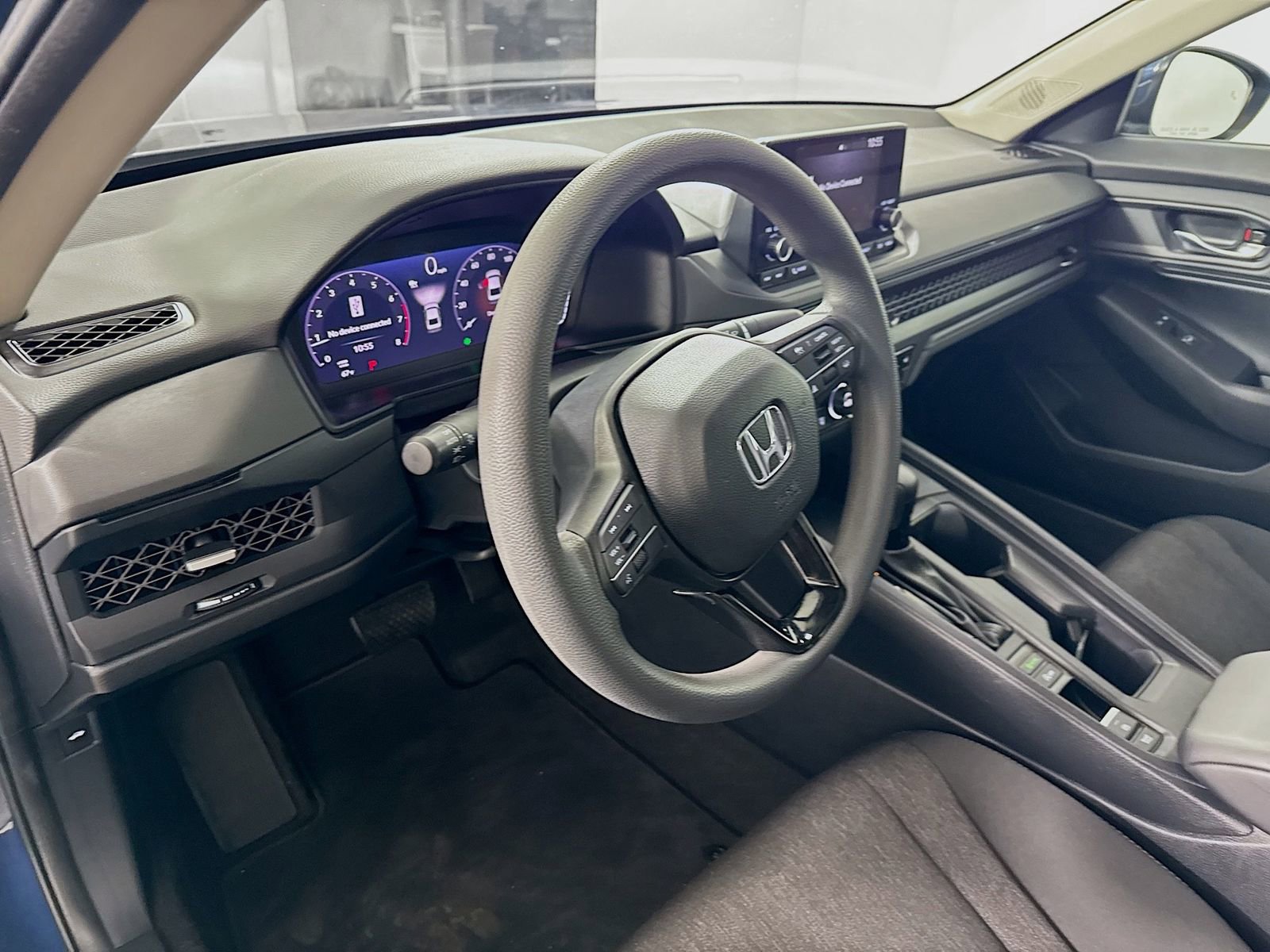 Used 2023 Honda Accord EX image 7