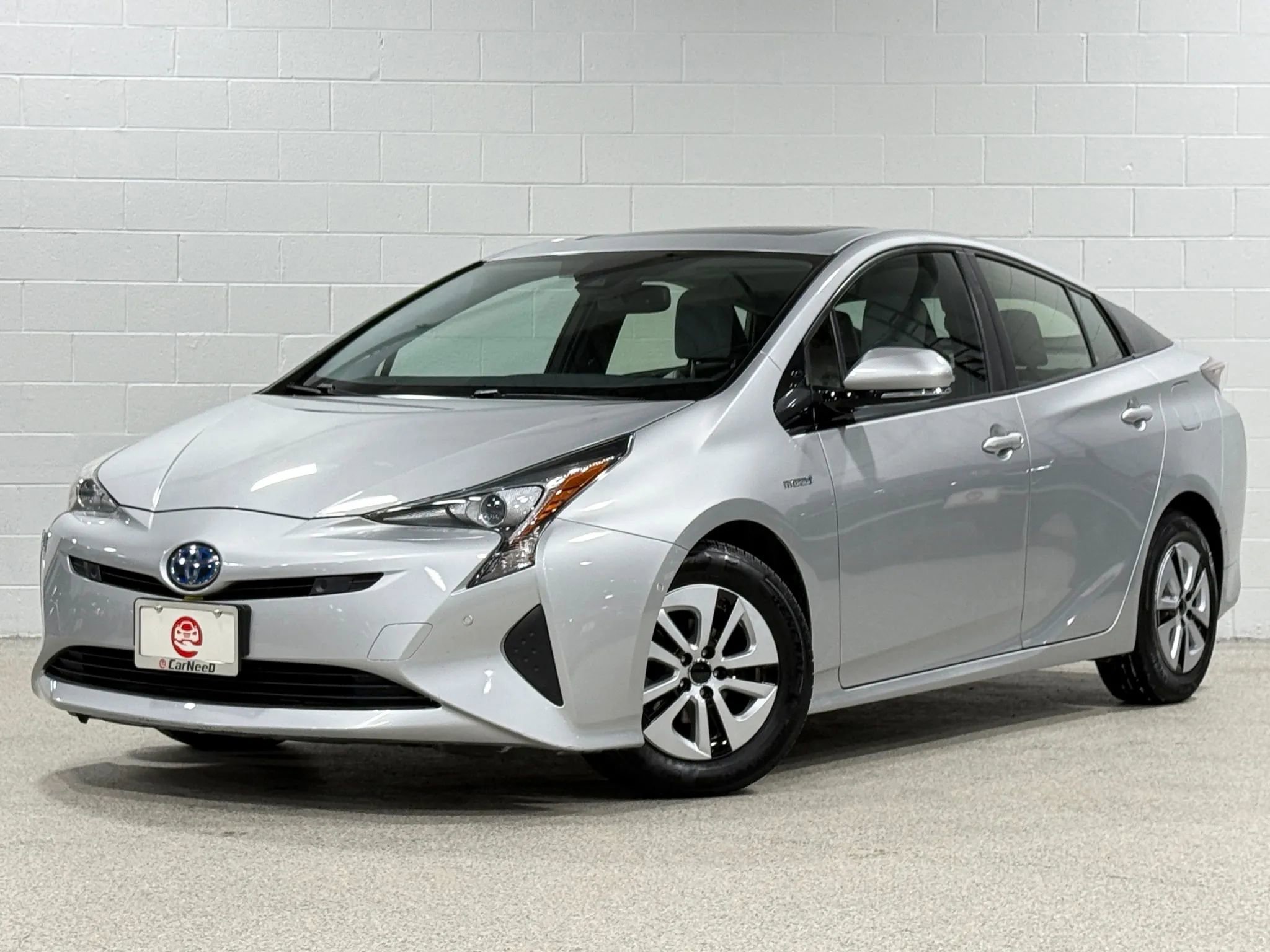 Used 2017 Toyota Prius Four w/ Premium Convenience Package image 74