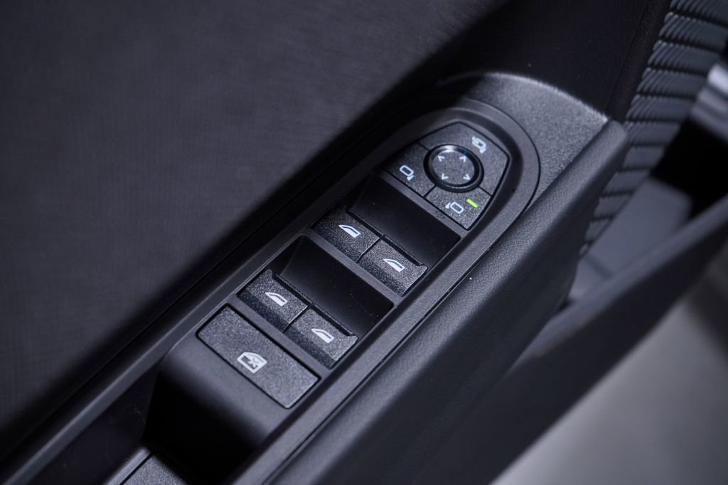 New 2026 MINI Cooper S image 13