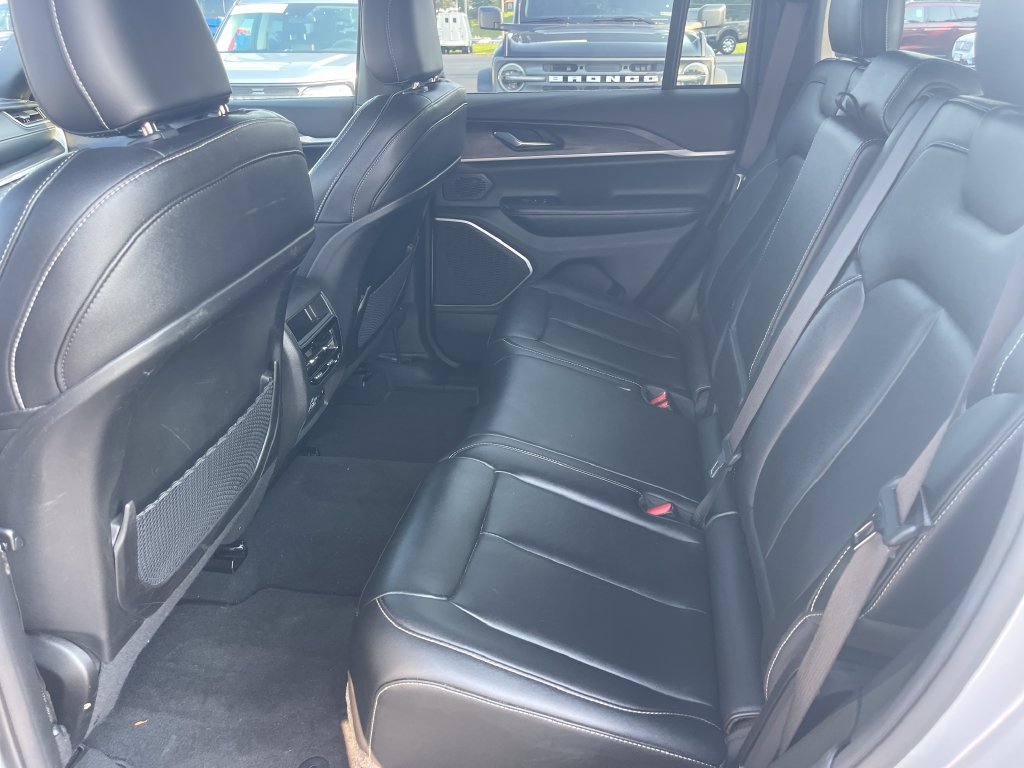 Used 2024 Jeep Grand Cherokee Limited 4xe AWD/4WD image 14