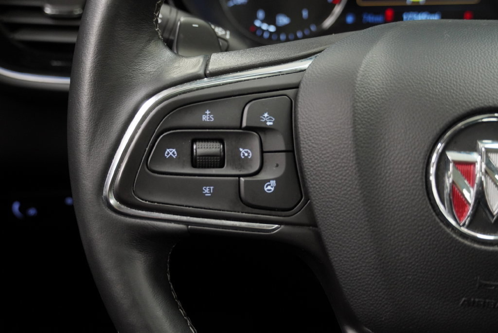 Used 2023 Buick Envision Avenir AWD/4WD image 34