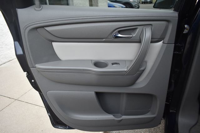 Used 2015 GMC Acadia SLE AWD/4WD image 33