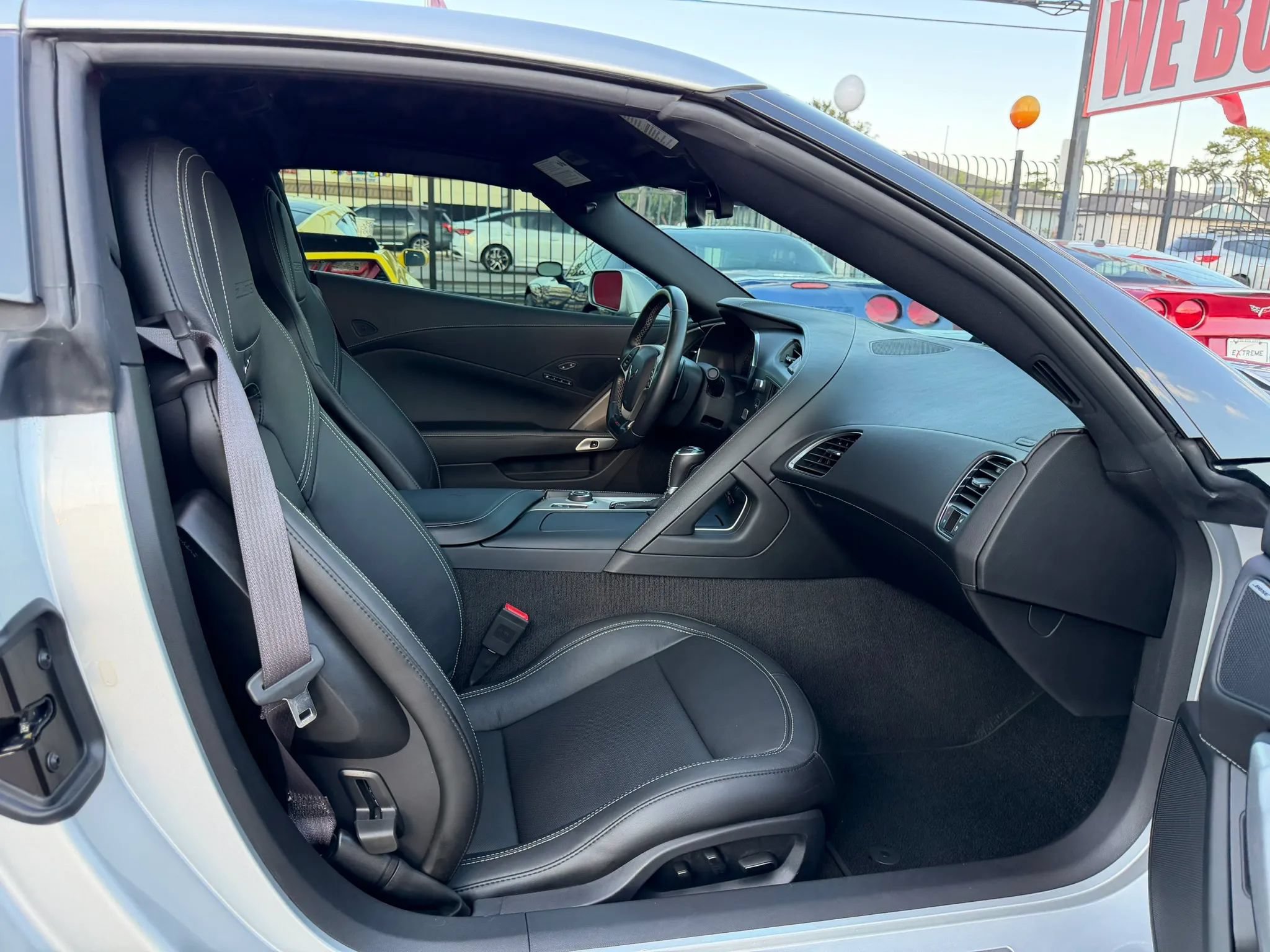 Used 2016 Chevrolet Corvette Z06 w/ 2LZ Preferred Equipment Group RWD image 19