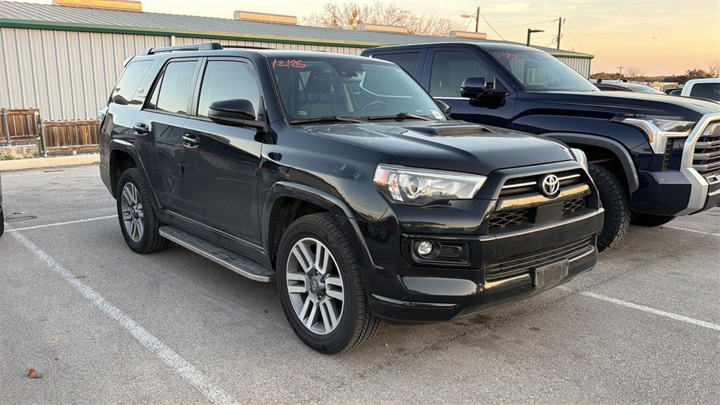 Certified 2022 Toyota 4Runner TRD Sport image 3
