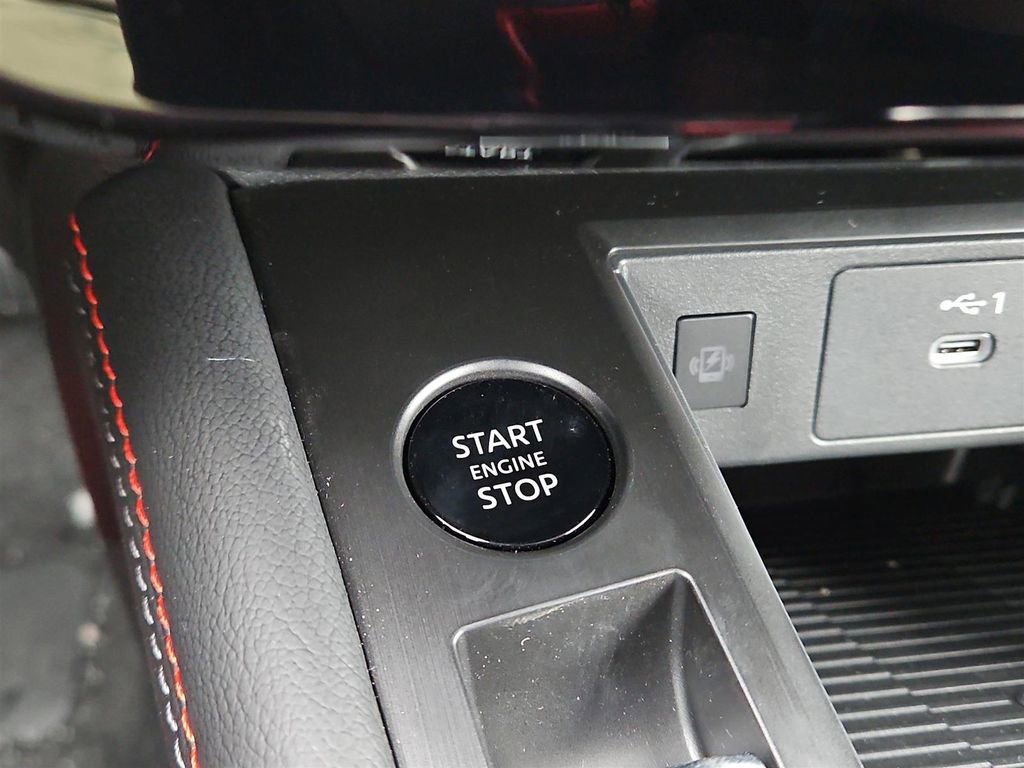 New 2026 Nissan Kicks SR w/ Cold Weather Package image 14