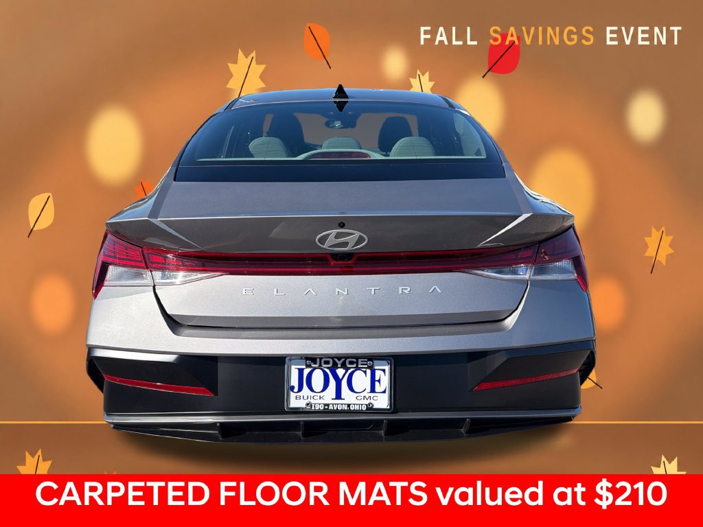Used 2024 Hyundai Elantra SEL w/ Convenience Package FWD image 5