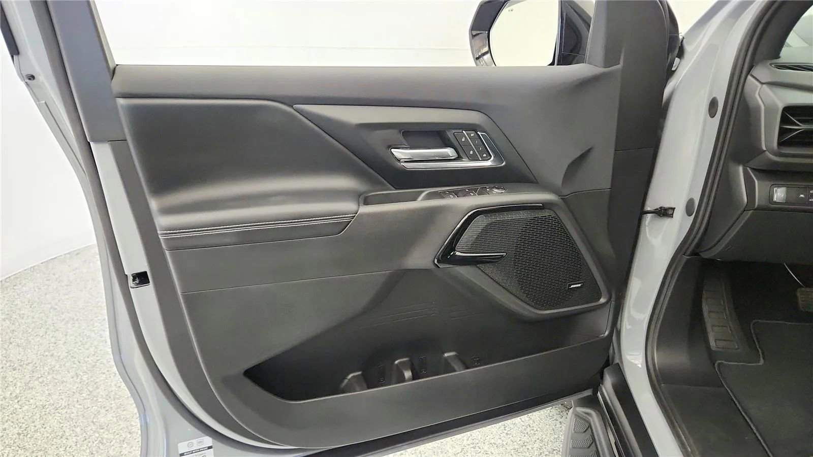 New 2026 Chevrolet Silverado EV LT w/ Plus Package image 47