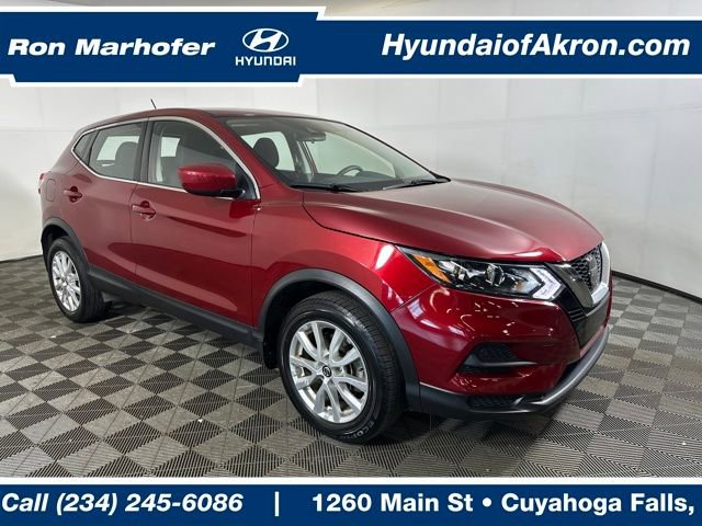 Used 2022 Nissan Rogue Sport S image 1