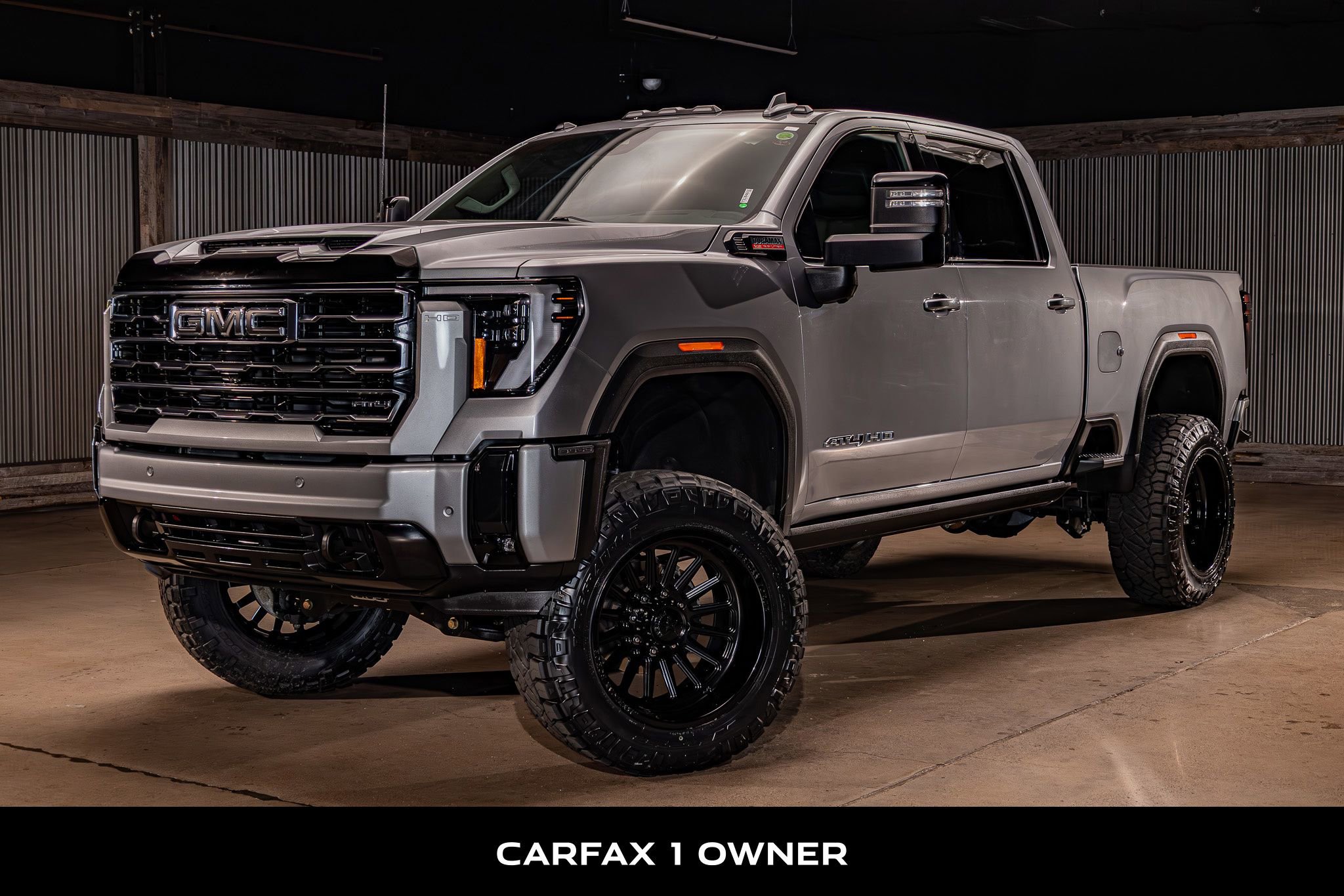 Used 2025 GMC Sierra 3500 AT4 w/ AT4 Premium Plus Package image 5