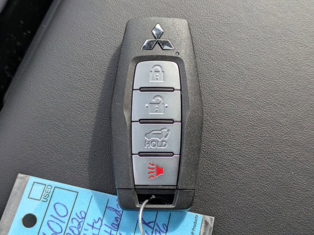 New 2026 Mitsubishi Outlander SE FWD image 34
