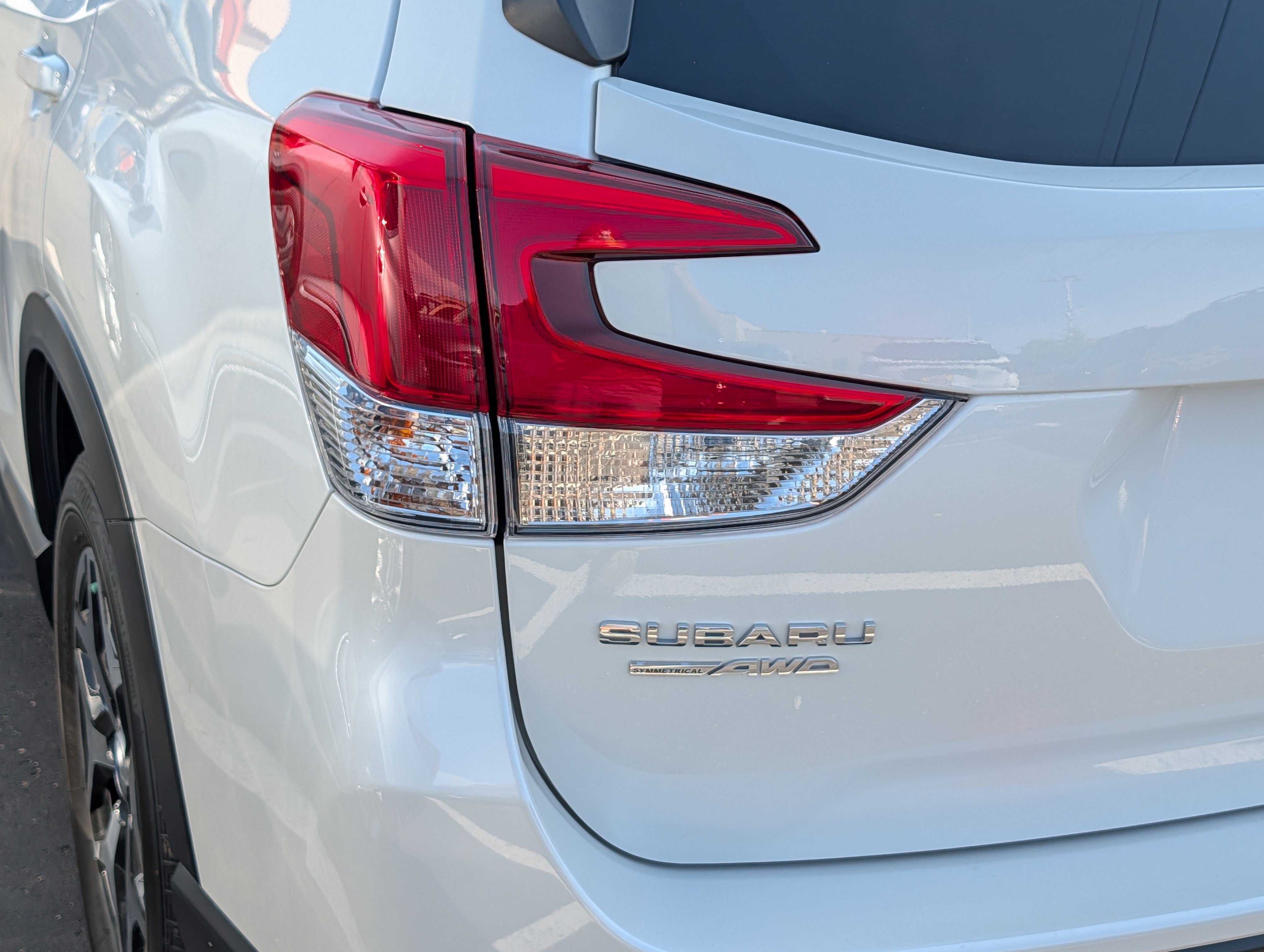 Certified 2024 Subaru Forester Premium AWD/4WD image 17