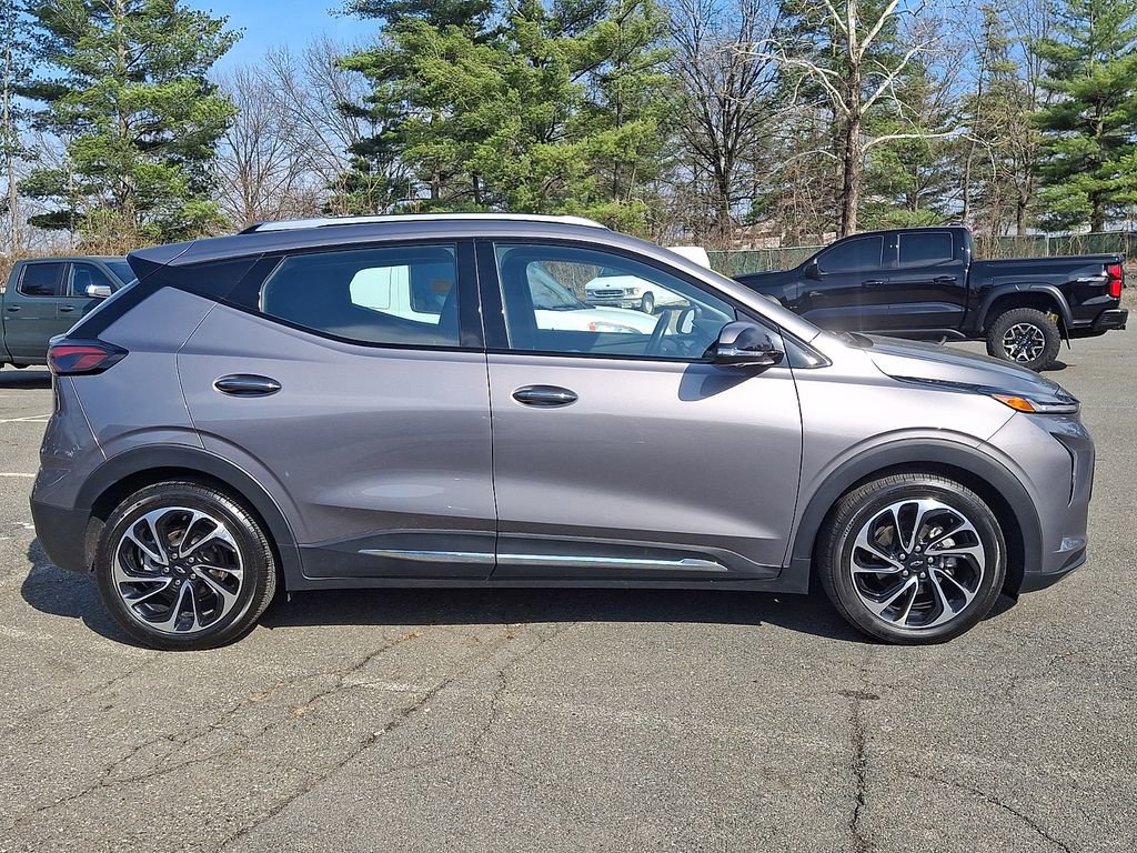Certified 2023 Chevrolet Bolt EUV Premier w/ Super Cruise Package image 7