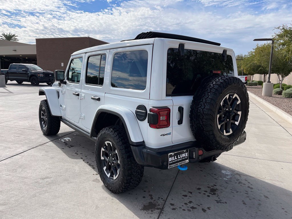 Used 2024 Jeep Wrangler Unlimited Rubicon 4xe AWD/4WD image 10