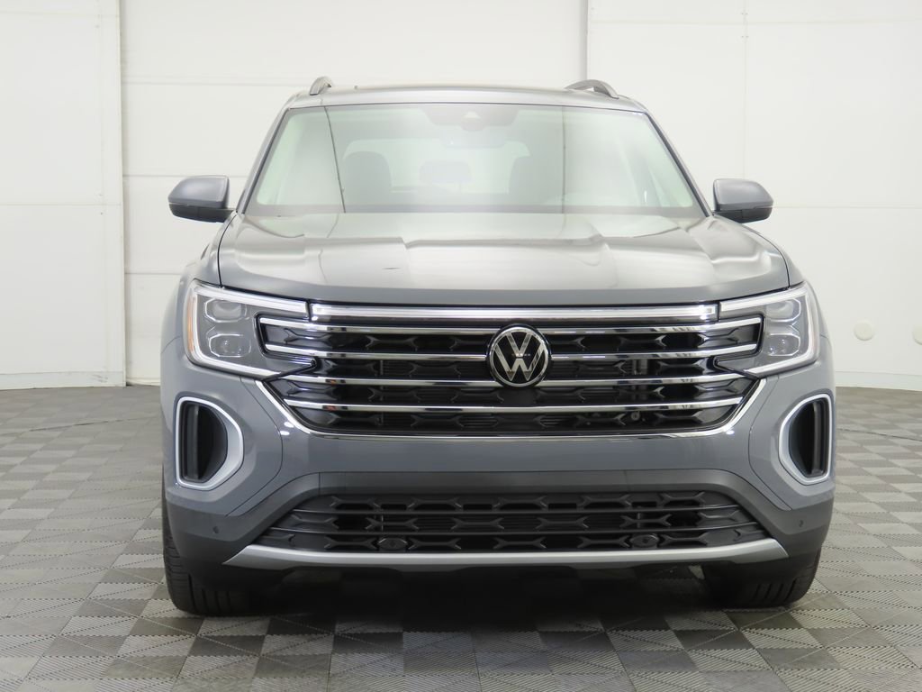 New 2026 Volkswagen Atlas SE image 2