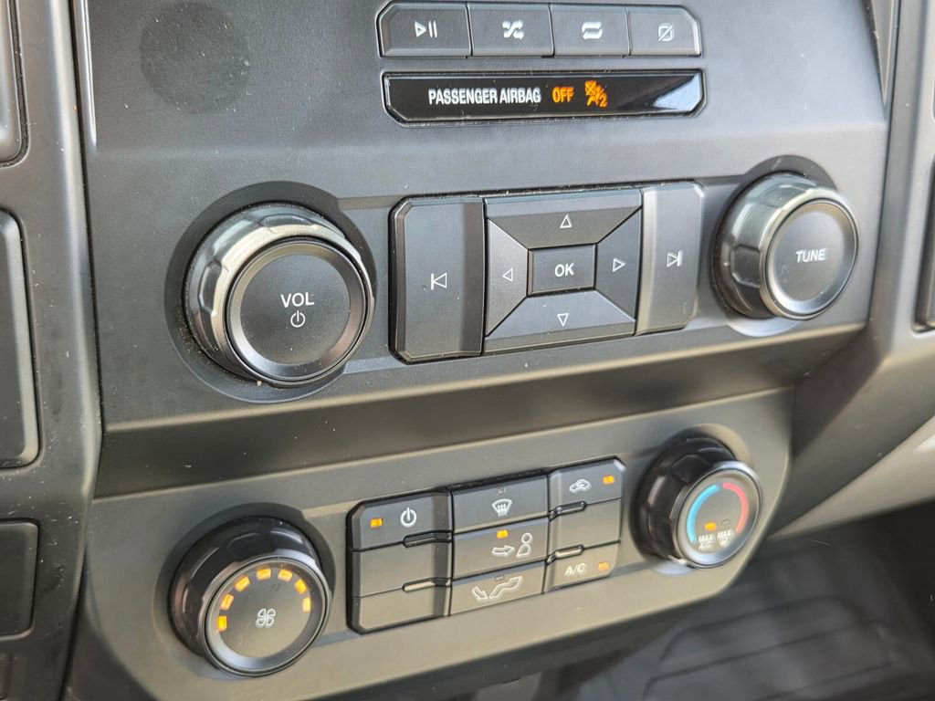 Used 2019 Ford F150 XL w/ Equipment Group 101A Mid AWD/4WD image 17