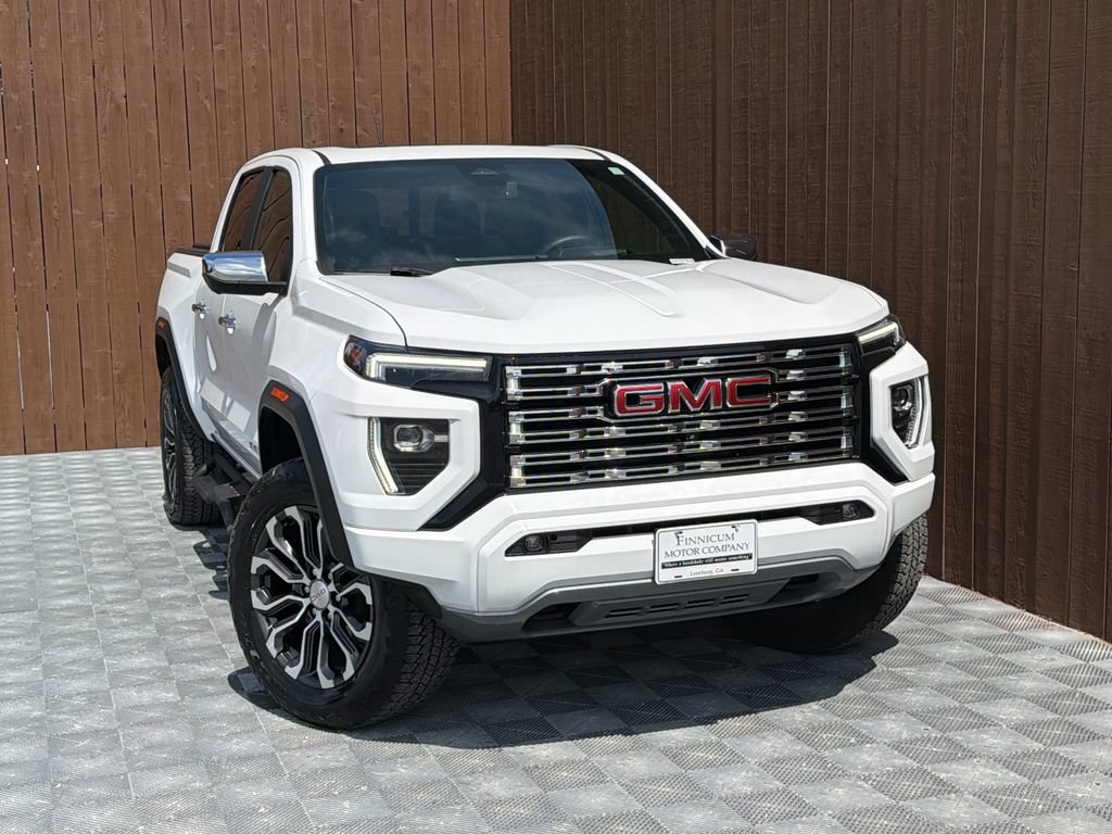 Used 2023 GMC Canyon Denali AWD/4WD image 12