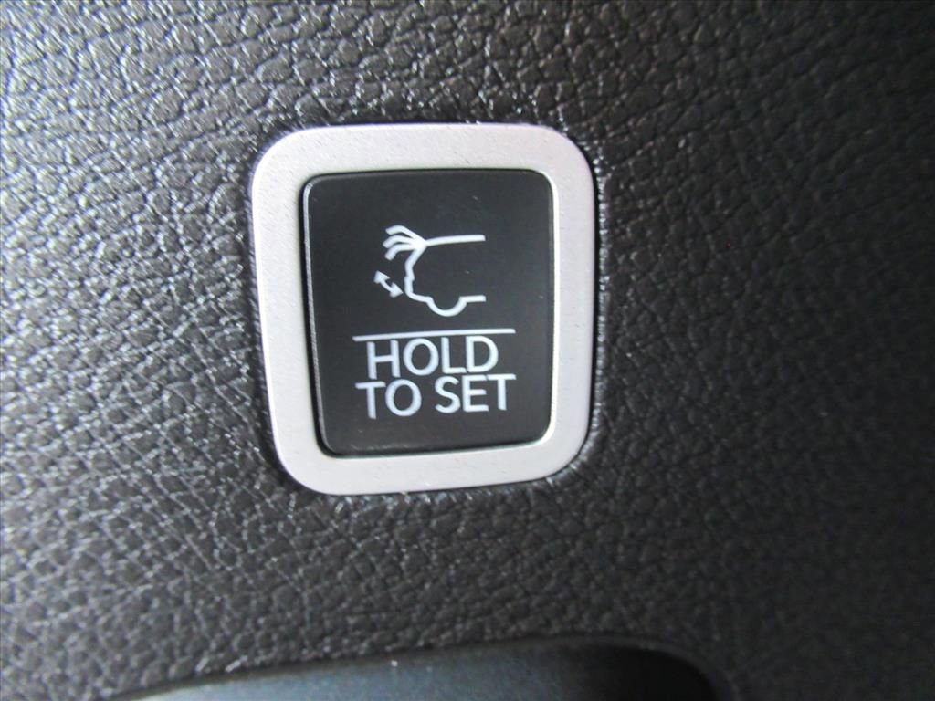 Used 2024 Jeep Wagoneer 4WD image 36