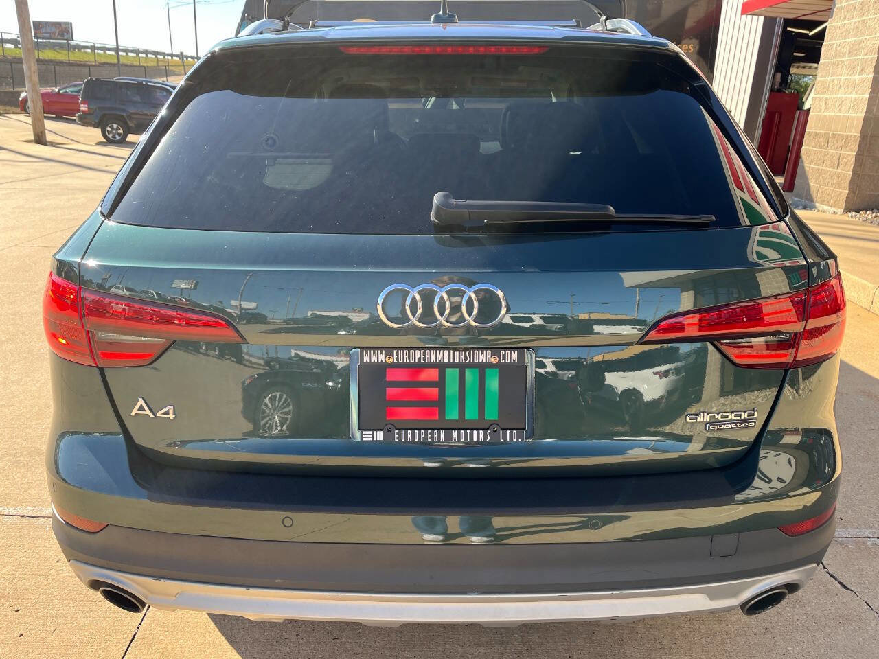 Used 2017 Audi A4 2.0T allroad Premium Plus image 4