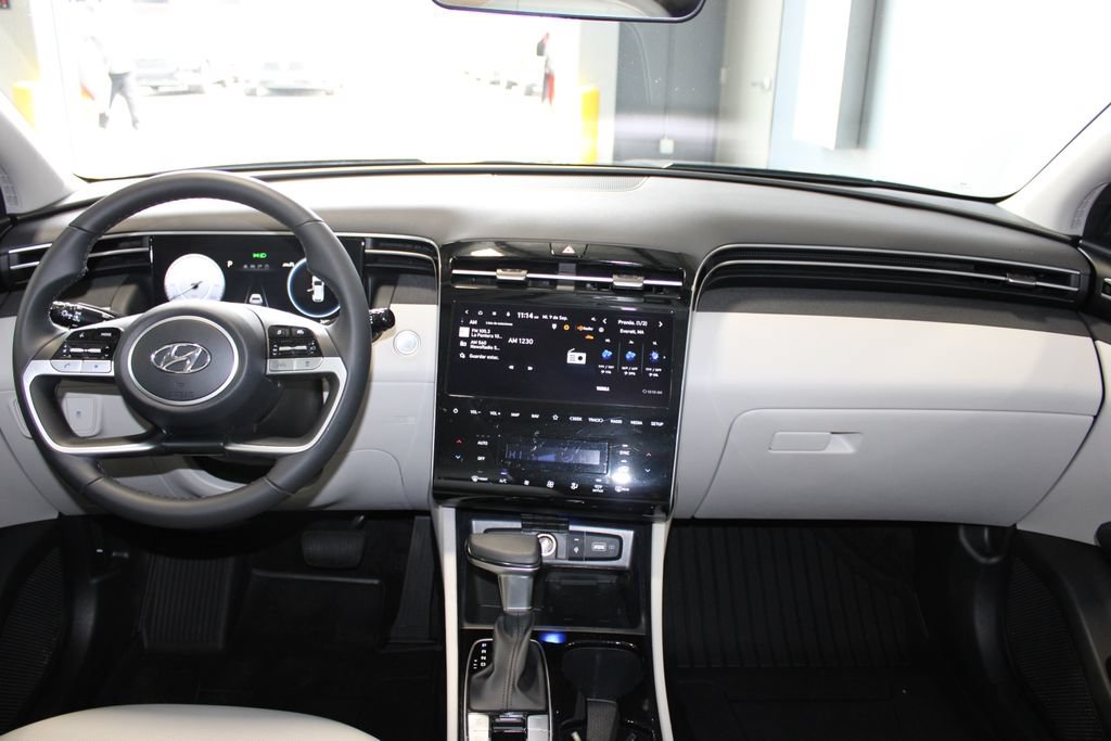 Used 2024 Hyundai Tucson SEL w/ Convenience Package AWD/4WD image 13